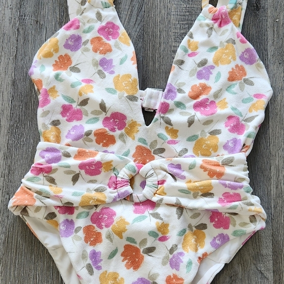 New!For Love and Lemons Cydney  One‎ Piece Swimsuit - Picture 5 of 15